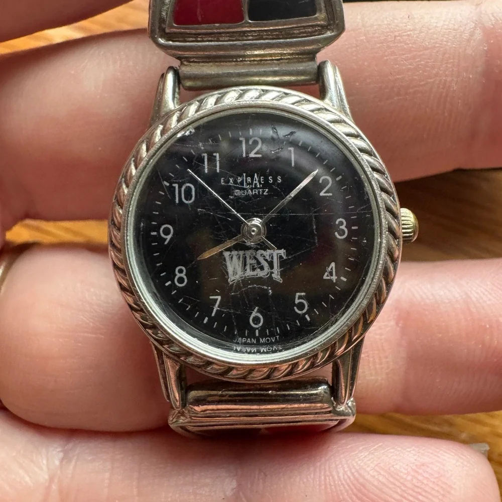 L.A.Express West Vintage Ladies Watch LAX809 Silver‎ Tone Enamel Band
